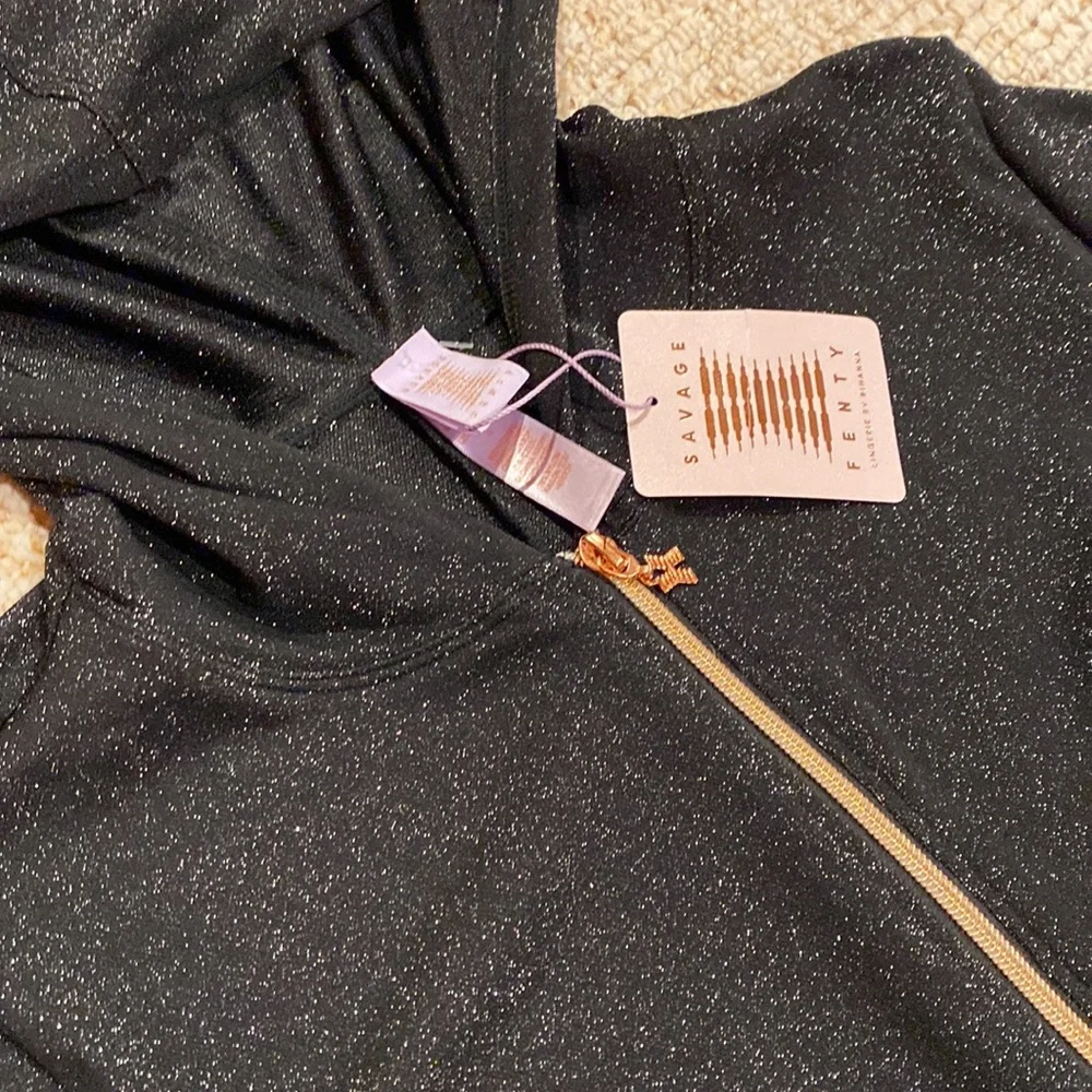 NWTO Savage X Fenty Glitter Shine Hooded Jumpsuit took off tags to try on - Picture 2 of 5